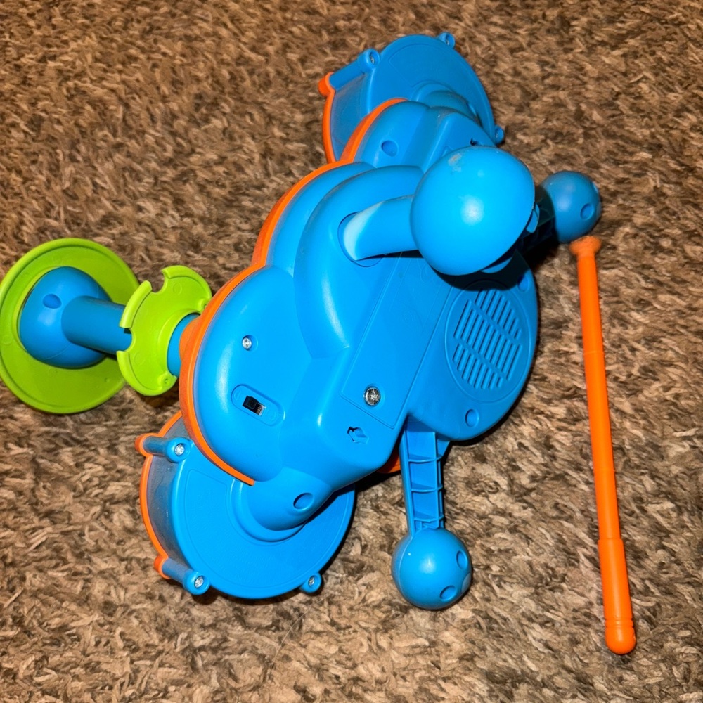 Vtech drumset - Picture 3 of 3